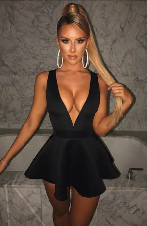 Babyboo Fashion Holli Playsuit Womens Small Black Halter Backless Skater Mini thumbnail 1