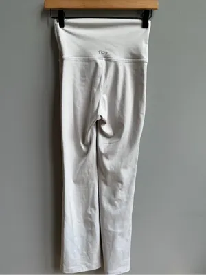 Frankie’s Bikinis Active Zippy High Waist Flare Legging Icy Grey Size Small NWOT thumbnail 7