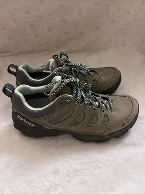 Women’s Oboz Sawtooth X Low B-DRY hiking size 7 thumbnail 4