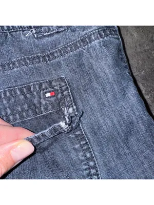 Tommy Hilfiger Shorts Size 10 thumbnail 6