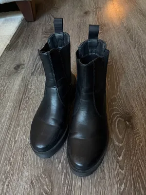 Dirty Laundry Monet Platform Chelsea Boot thumbnail 3