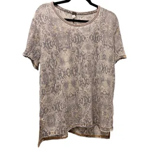 We The Free $68 Free People Snake Print Tee Round Neck Faded Burnout T-Shirt S thumbnail 2