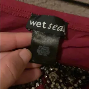 Wet Seal Fancy Burgundy Tube Top with Tie thumbnail 4