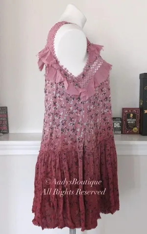 Gimmicks by BKE Mauve High Neck Pieces Floral Top Size M New with Tag thumbnail 6