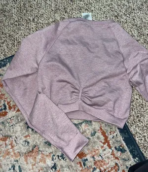 Long-sleeve Crop Top thumbnail 4