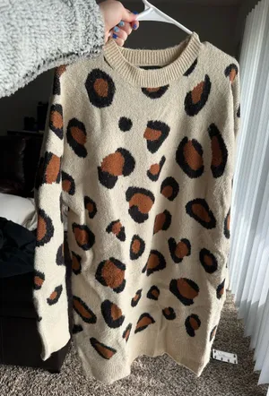 Beige Leopard Print Long-Sleeve Sweater Dress thumbnail 1