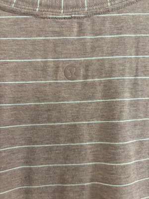 Lululemon Short Sleeve Shirt thumbnail 4