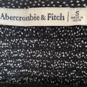 Abercrombie Y2K Black Polka Dot Top Small NEW!!! thumbnail 3