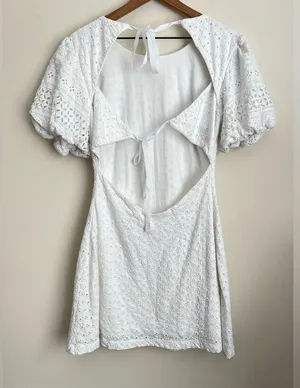 Free People dress white eyelet puff sleeve open back Peasant L thumbnail 5