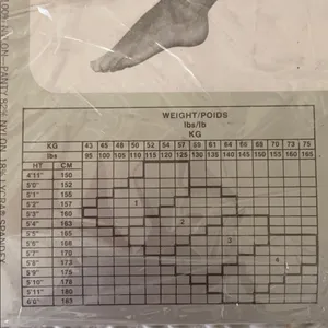Christian Dior Control Top Pantyhose Size 1 NWT thumbnail 3