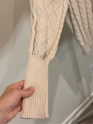 Tahari Ivory Cable Knit Sweater Small thumbnail 4