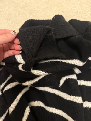 Sweater Hoodie Black thumbnail 2