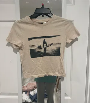 H&M Surfer Khaki Baby Tee Print thumbnail 1