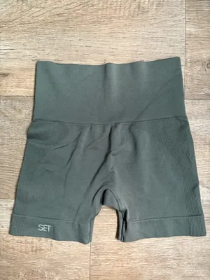 SET active Sculptflex High-Waist Seamless Biker Green Shorts Sz XS thumbnail 4