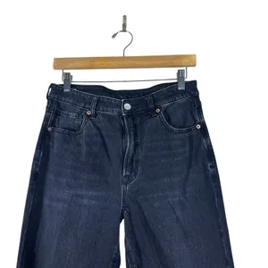 American Eagle Strigid Solid Distressed Slim Straight Jeans Black Grunge Size 6L thumbnail 3