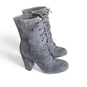 Vince Camuto Women’s 8M Gray Suede Teisha Lace Up Heeled Ankle Boots. thumbnail 3
