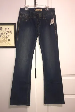 Bootcut Jeans thumbnail 1