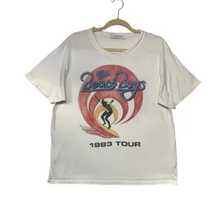 Daydreamer The Beach Boys 1983 Tour Graphic Tee Vintage White Size M‎ Cotton thumbnail 2