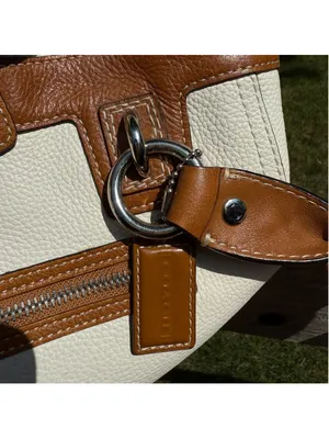 Vintage Coach Penelope F14686 Pebbled Leather Shoulder Bag Chalk Brown thumbnail 10