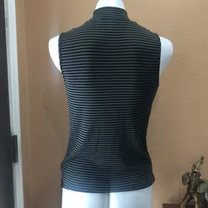 Gap striped sleeveless turtleneck shirt thumbnail 5