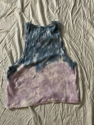 Aeropostale Tie-Dye Tank Top Cropped thumbnail 2