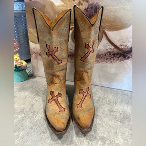 Big Bull Women’s Tan Embroidered Western Cowgirl Boots Size 8.5 US. thumbnail 2
