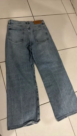 Aiden Light Wash Straight-Leg Jeans | Vintage-Inspired Denim | Casual Everyday Essential thumbnail 8