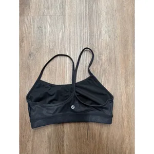 Lululemon Flow Y Bra Nulu Black Sparkle Shimmer‎ Racerback Sports Bra Size 6 thumbnail 2