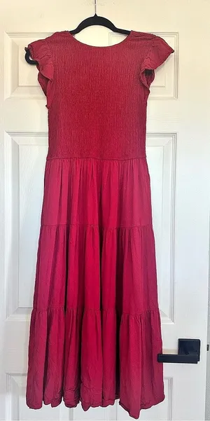 ZESICA Red Smocked Tiered Maxi Dress Flutter Sleeve Size thumbnail 1