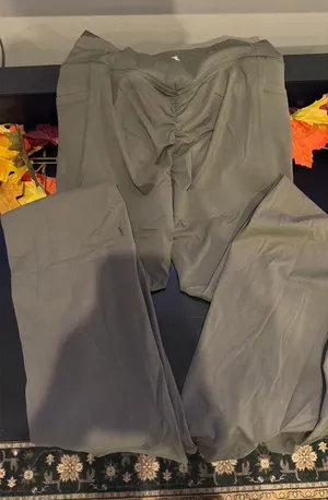 Halara Pants High-Waisted thumbnail 1