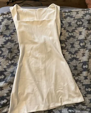 White dress Size XS thumbnail 1