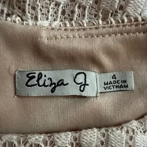 Eliza J Cream Lace Long Sleeve Dress thumbnail 10