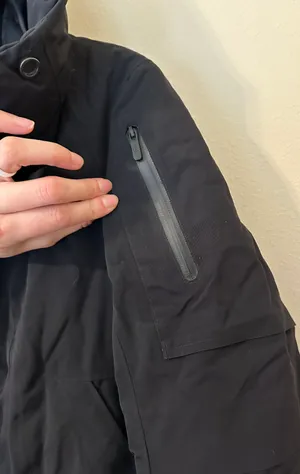 Lululemon Winter Warrior Bomber Insulated Jacket thumbnail 5