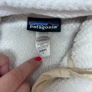 Patagonia Women's Re-Tool Snap-T® Pullover White S Fleece Teddy Sherpa Granola‎ thumbnail 3