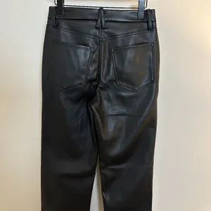 GOOD AMERICAN Faux Leather Good Icon Jeans in Black001 Size US 27 thumbnail 8