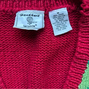 Vintage Handknit Lecomte Red Christmas Sweater Vest Women Size M Holiday thumbnail 6