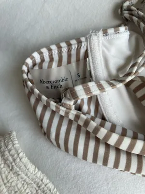 Abercrombie Balconette Striped Underwire Bikini Set thumbnail 5