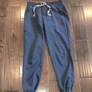 FIGS technical collection nurses/RN scrubs joggers size small thumbnail 5