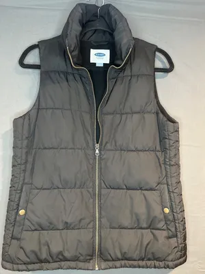 Women S Old Navy Black Puffer Vest Quilted Preppy Layering Fall Gameday Casual thumbnail 1