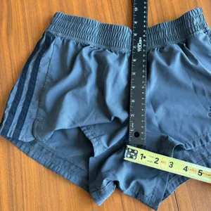 Adidas Running Shorts XS Gray Athletic Gym Y2K Activewear Workout Athleisure thumbnail 13