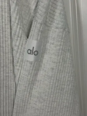 Alo Yoga Muse Rib-Knit Cropped Hoodie thumbnail 4
