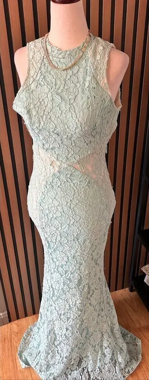Maniju green lace maxi open back dress sleeveless long size M prom homecoming thumbnail 1
