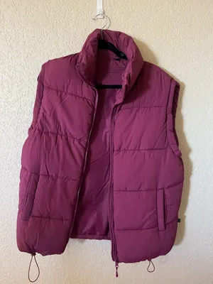 Cotton On Puffer Vest Body Oversized thumbnail 1