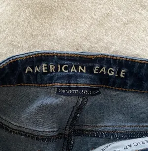 American Eagle Skinny Jeans thumbnail 9