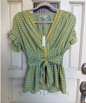 Max Studio Yellow Geometric Floral V-Neck Ruffle Peplum Blouse Size XS NEW thumbnail 1
