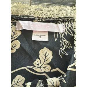 Victorias Secret Black Gold Floral Satin Lace Trim Babydoll Chemise Small thumbnail 5