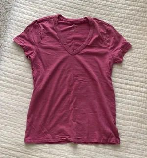 Universal Threads Purple V Neck Tee thumbnail 1