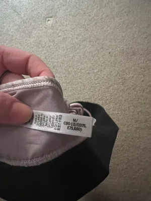 Victoria's Secret Bra Sports thumbnail 4