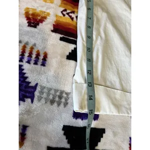 Tommy Bahama (18 Golf) Cream Capris Cuffed Sz 4 Low Rise Pockets‎ Zip Soft thumbnail 6