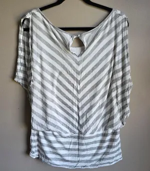 White House Black Market Dolman Gray And White Chevron Striped Shirt Flowy XL thumbnail 2